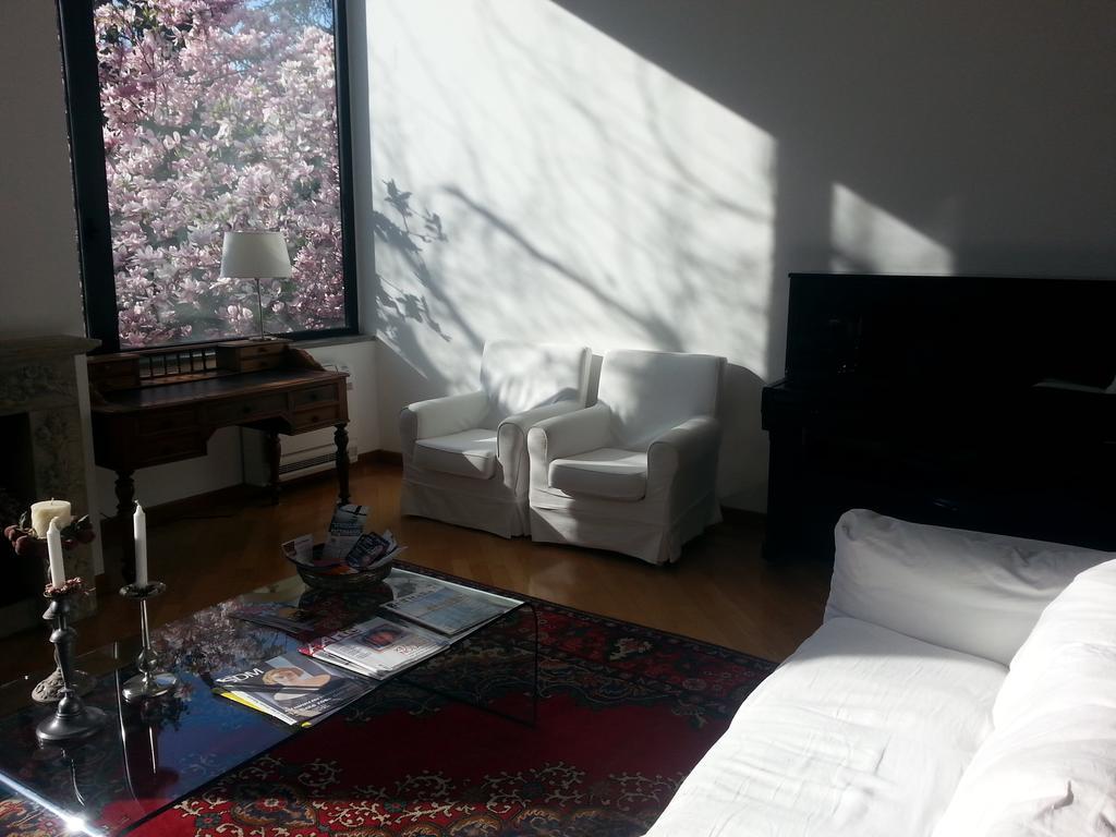 サン・ドナート・ミラネーゼ Alla Dimora Dei Cedri Bed & Breakfast エクステリア 写真