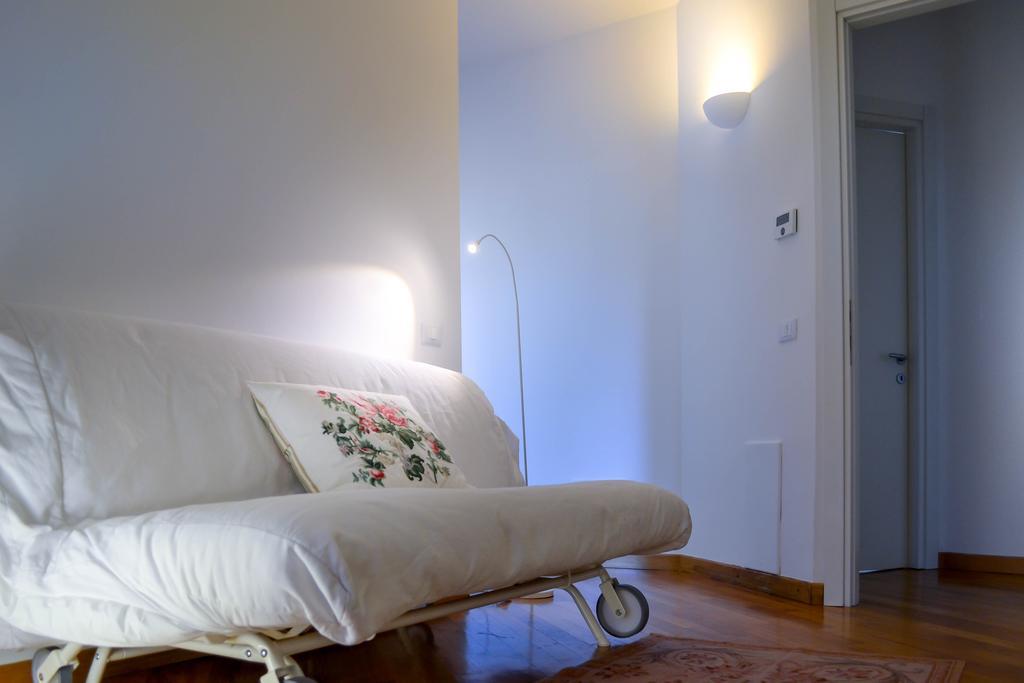 サン・ドナート・ミラネーゼ Alla Dimora Dei Cedri Bed & Breakfast 部屋 写真